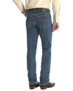 Wrangler Men's Premium Performance Cool Vantage Slim Fit Cowboy Cut Jeans