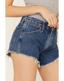 Wrangler Women's Frayed Hem Shorts -Wrangle Clothing Shop 2000332320 400 P4