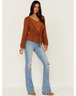 Idyllwind Women's Romance Floral Embroidered Swiss Dot Blouse -Wrangle Clothing Shop 2000359149 255 P3