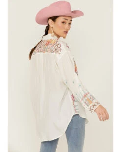 Johnny Was Women's Ryan Embroidered Button Down Long Sleeve Shirt 8 Johnny Was Women's Ryan Embroidered Button Down Long Sleeve Shirt -Wrangle Clothing Shop 2000363630 101 P3