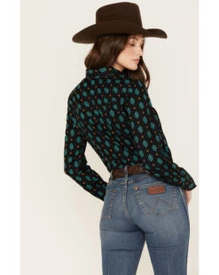 Wrangler Women's Southwestern Geo Print Long Sleeve Snap Western Shirt -Wrangle Clothing Shop 2000365305 001 P4
