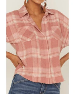 Wild Moss Women's Plaid Print Short Sleeve Shirt -Wrangle Clothing Shop 2000369010 840 P3