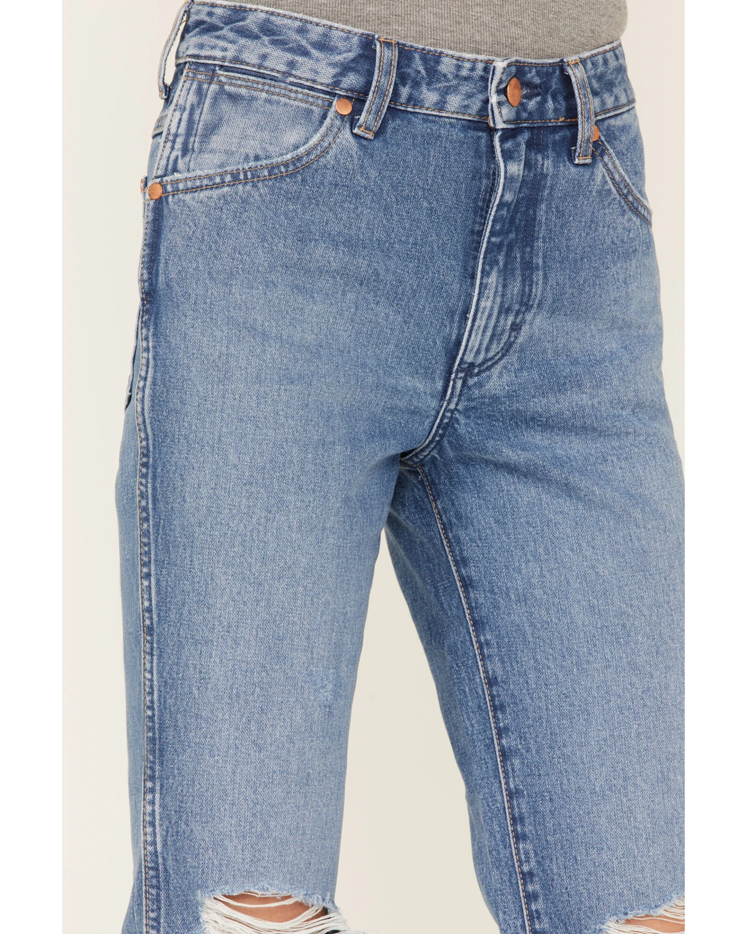 Wrangler Women's Wild West 603 Light Wash Patty High Rise Distressed Cropped Straight Jeans 4 Wrangler Women's Wild West 603 Light Wash Patty High Rise Distressed Cropped Straight Jeans - Image 2