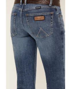Wrangler Retro Women's Medium Wash Mid Rise Mae Megan Bootcut Jeans -Wrangle Clothing Shop 2000375057 400 P4
