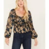 Shyanne Women's Floral Print Burnout Top -Wrangle Clothing Shop 2000380667 401 P1