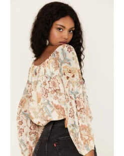 Flying Tomato Women's Floral Print Top -Wrangle Clothing Shop 2000381464 103 P4