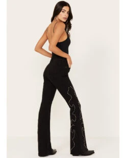 Idyllwind Women's Alameda High Risin Studded Stretch Flare Jeans -Wrangle Clothing Shop 2000383280 001 P3