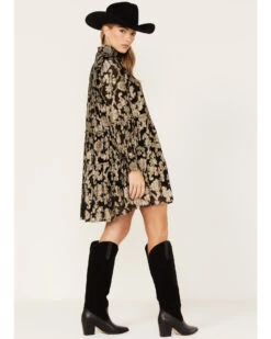 Revel Women's Floral Ruffle Dress -Wrangle Clothing Shop 2000383438 001 P4